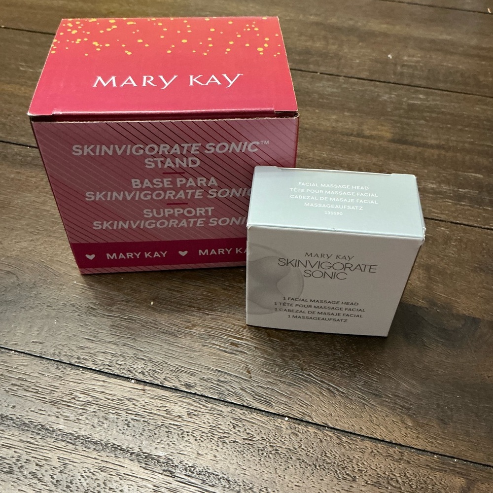 Mary Kay Skinvigorate Sonic Stand and Facial Massage Head